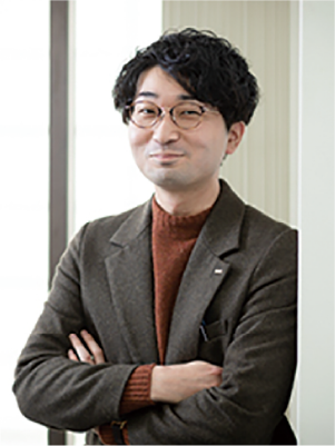 講師